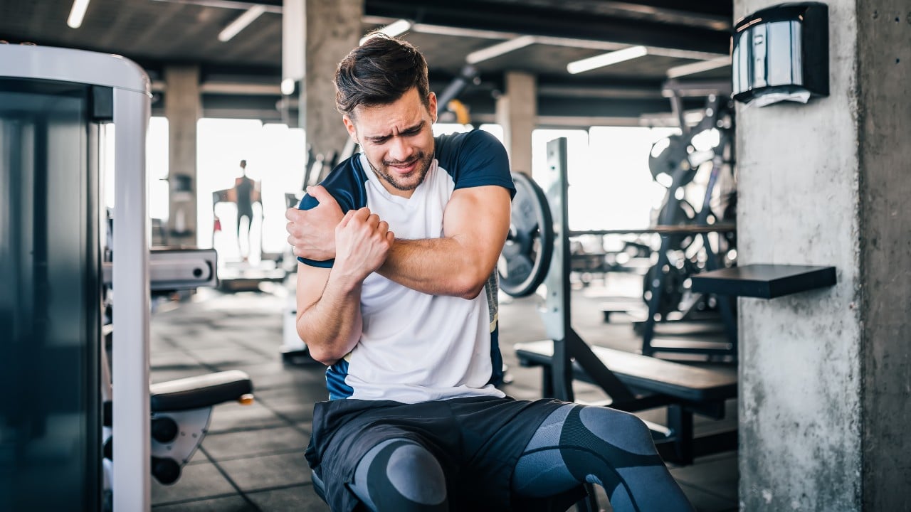 4 riesgos en el gimnasio a los que debes estar alerta