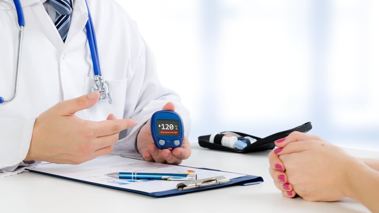 Un dispositivo nuevo podría predecir la hipoglucemia nocturna