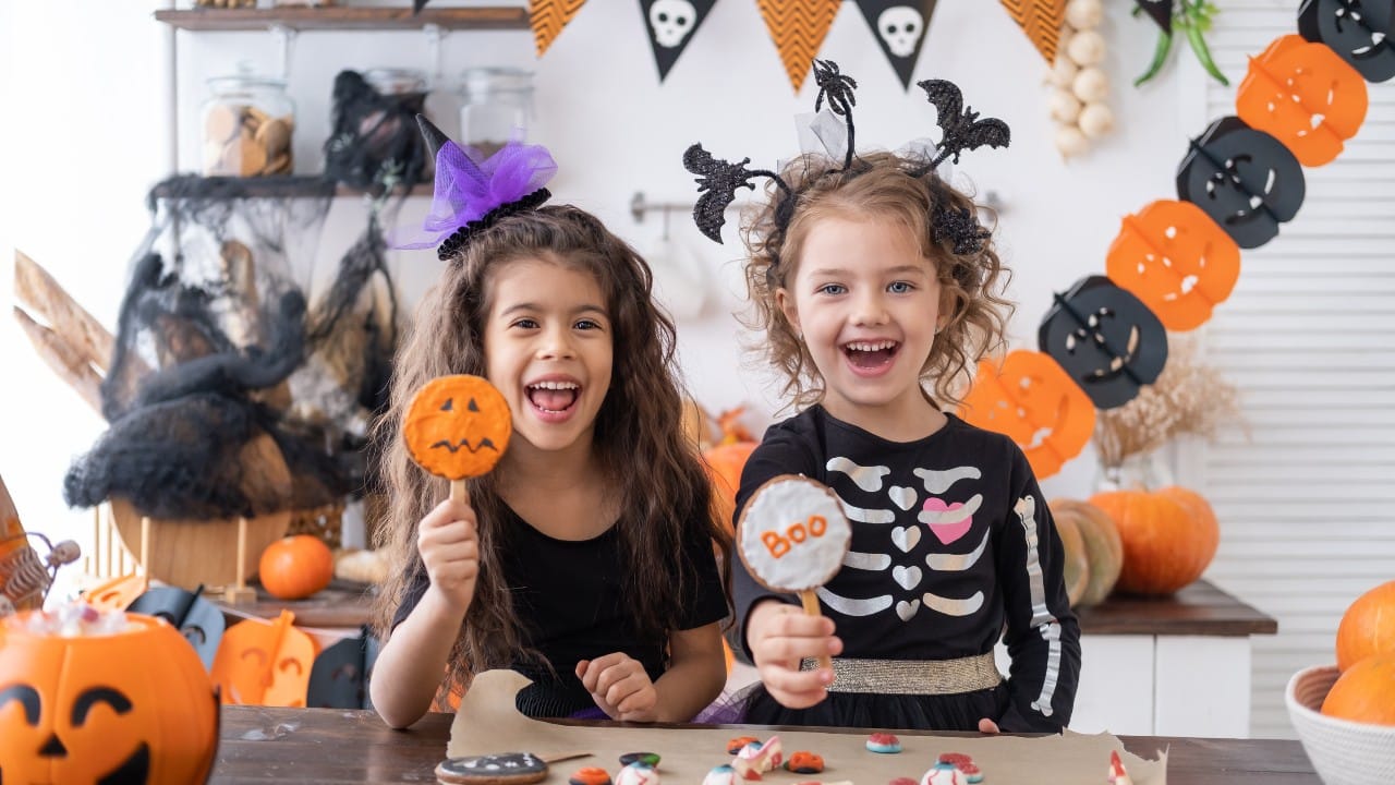 El día de Halloween, los dientes de los niños podrían llevarse un susto