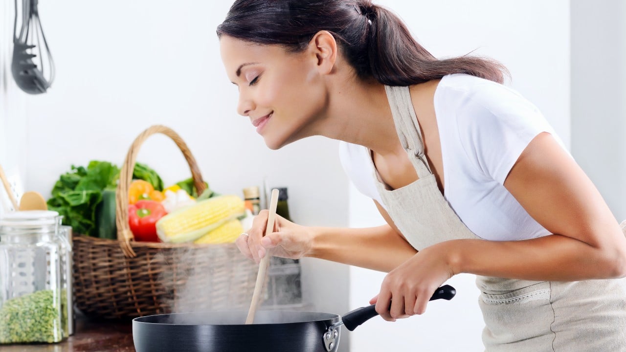 Cocinar en casa te enseña a comer mejor aún cuando vas a restaurante