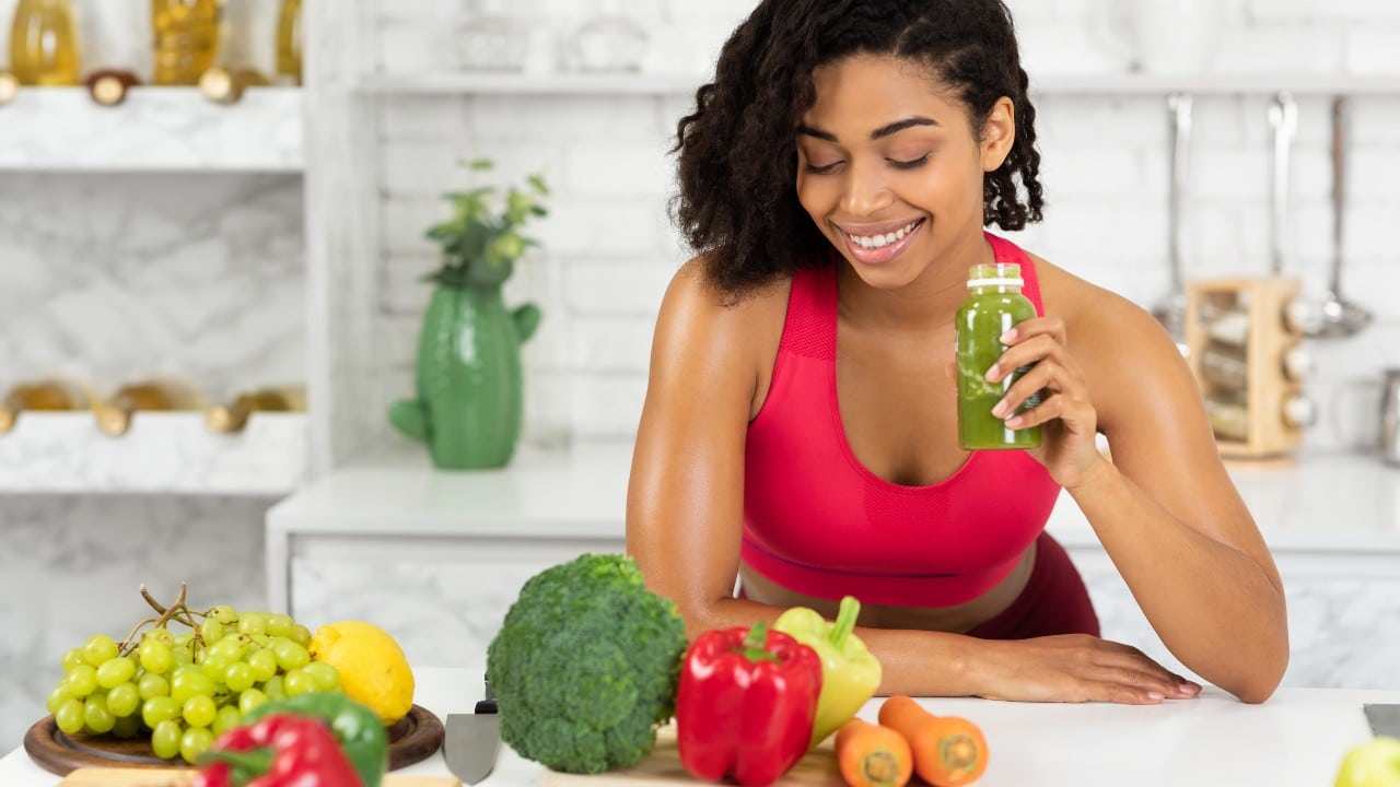 El mito de las dietas y estrategias de desintoxicación o “detox”