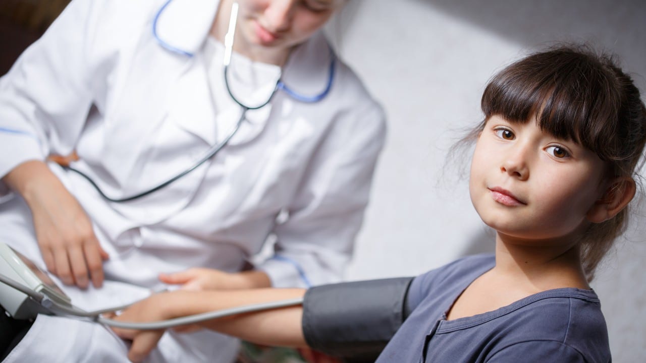 Los niños también pueden sufrir de hipertensión