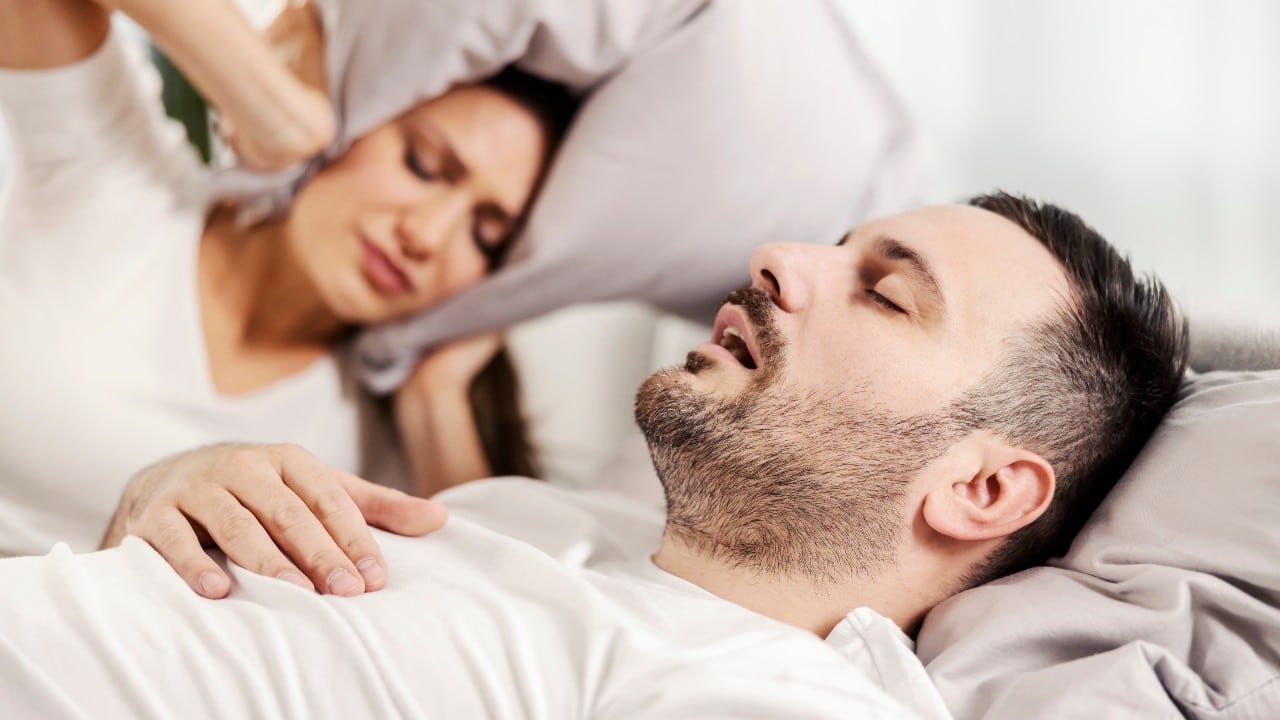 ¿Roncador y quitasueño? 7 consejos para dejar de roncar