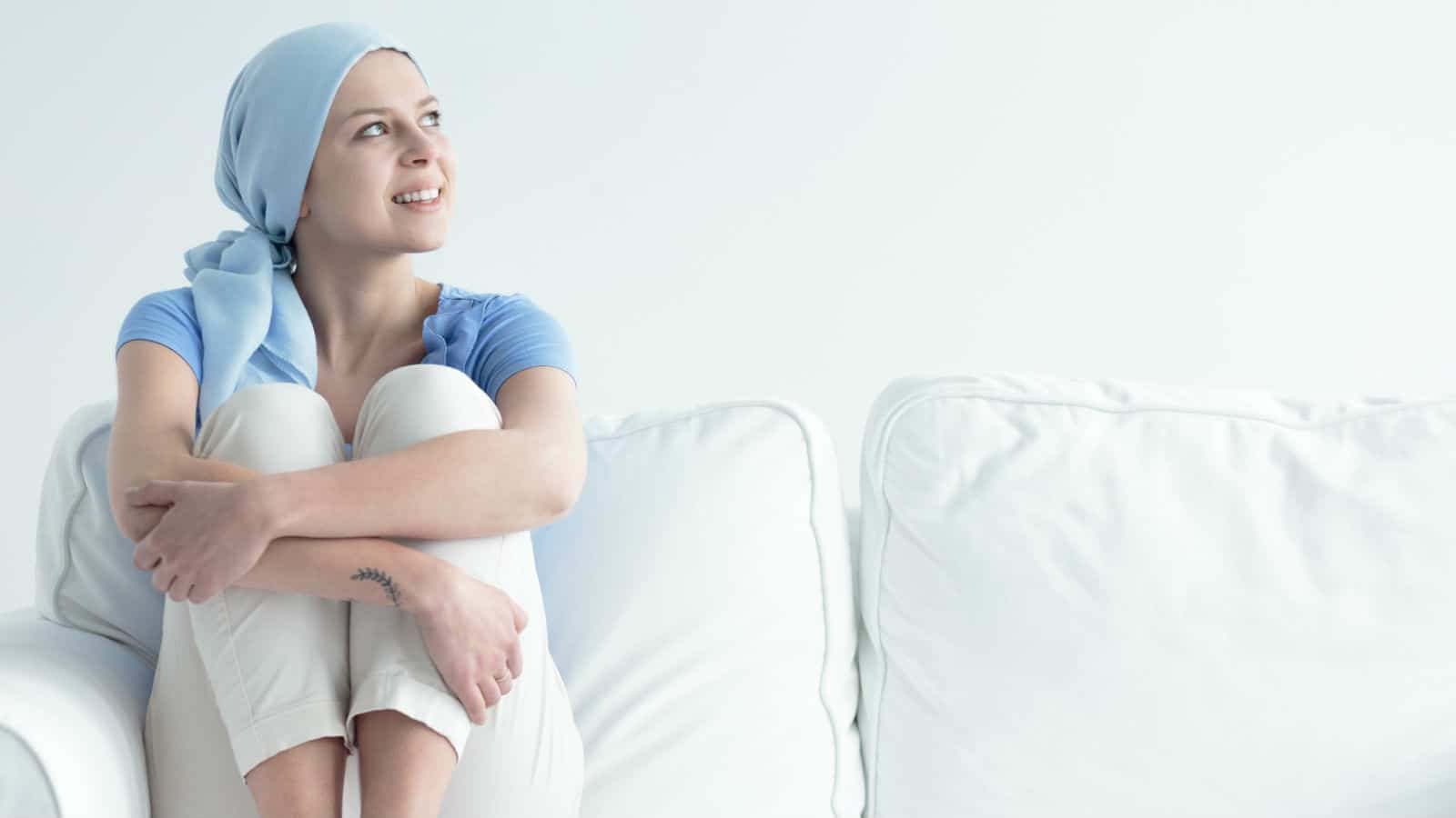 mujer con cáncer