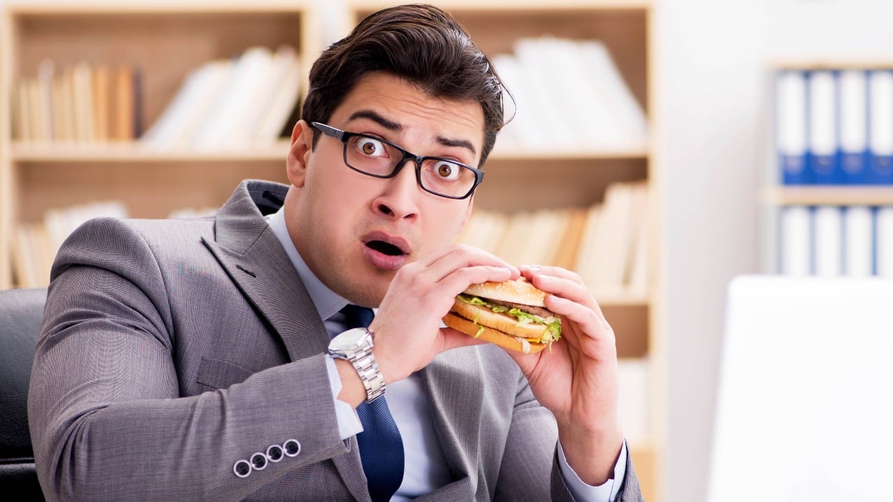 ¿Estás Adicto a la Comida Chatarra?