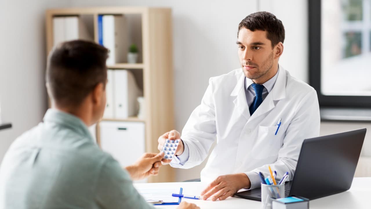 Interacciones entre alimentos y medicamentos: Lo que debes saber