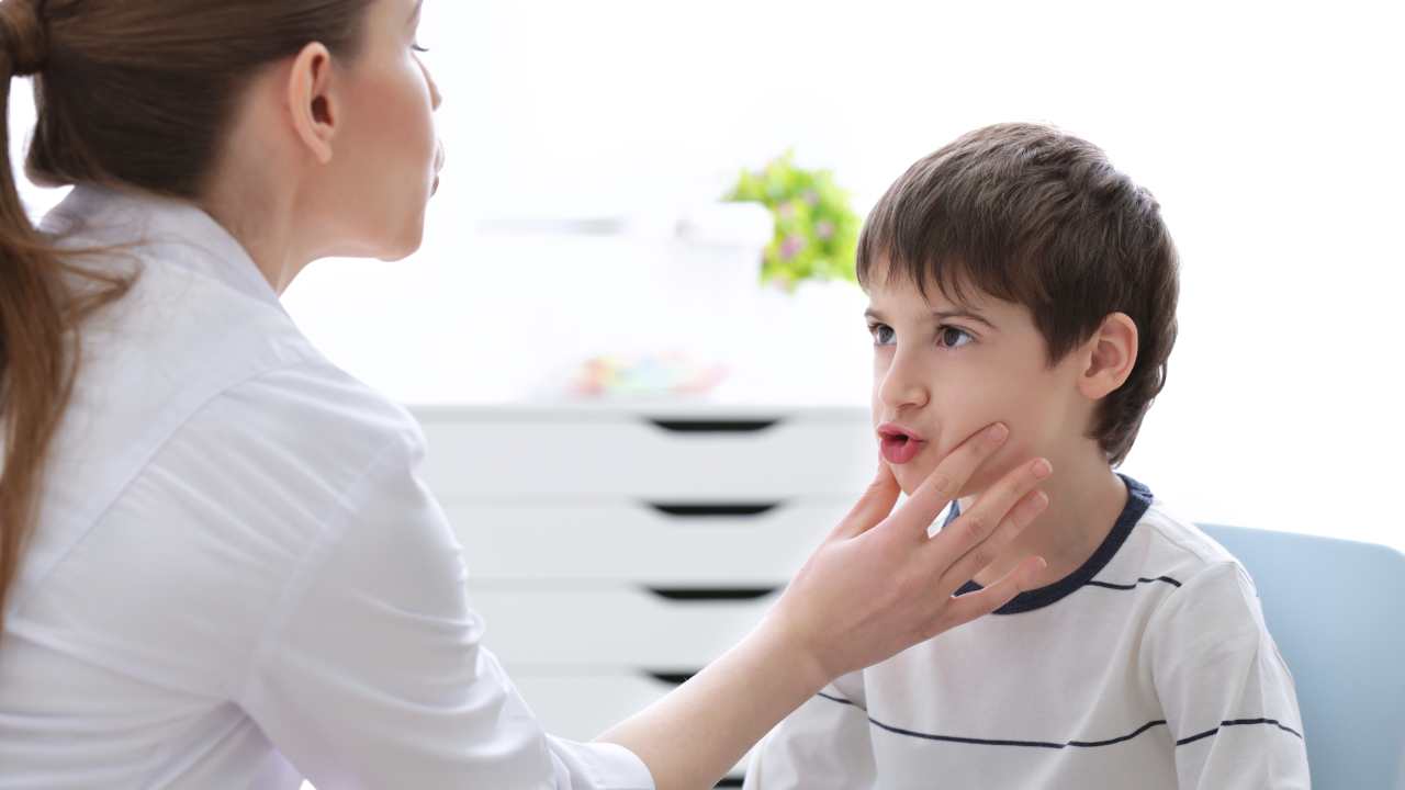 Mi hijo tartamudea, ¿debo preocuparme?