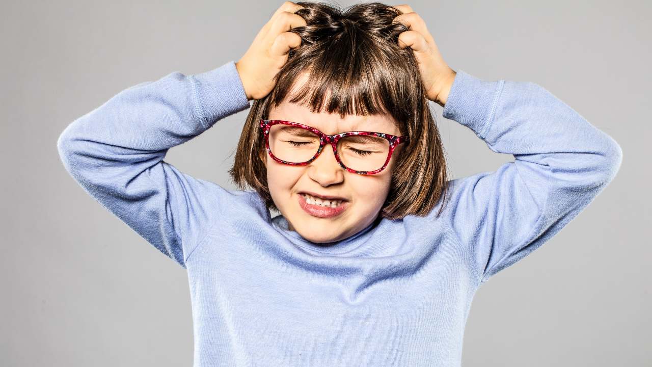 Si tus hijos tienen piojos, no olvides la importancia de su autoestima