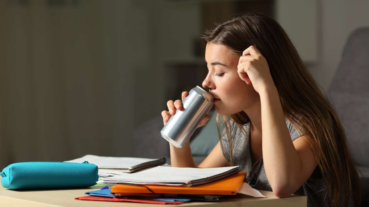 Bebidas energéticas en niños y adolescentes: ¿son seguras?
