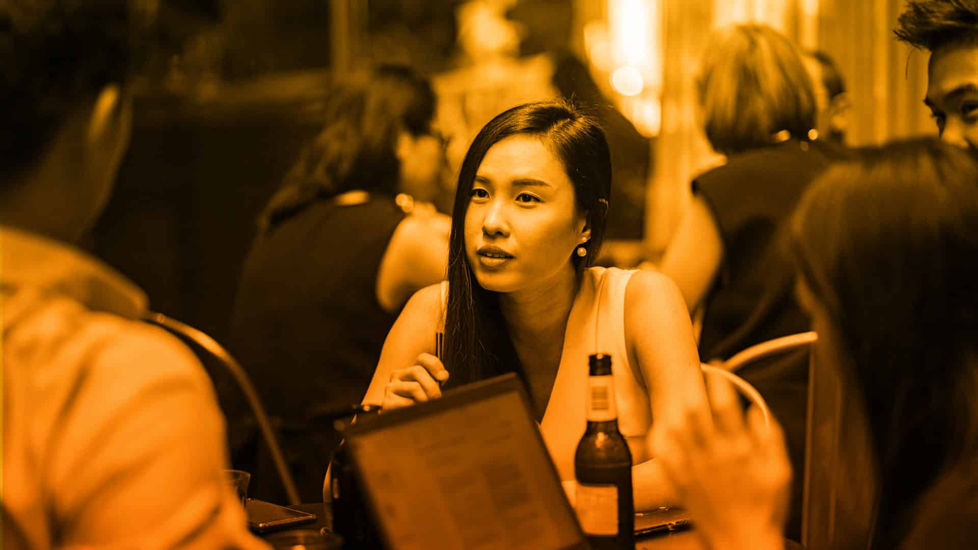 Consejos para romper el hielo en un evento social
