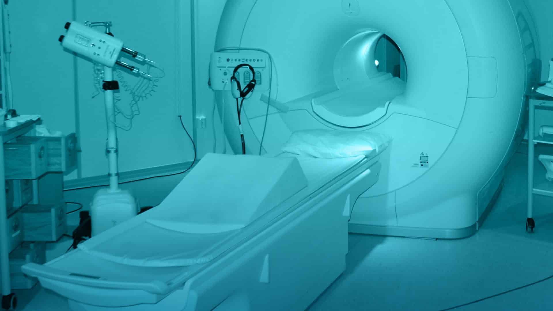 Como realizar una resonancia magnética de manera segura con pacientes con marcapasos antiguos