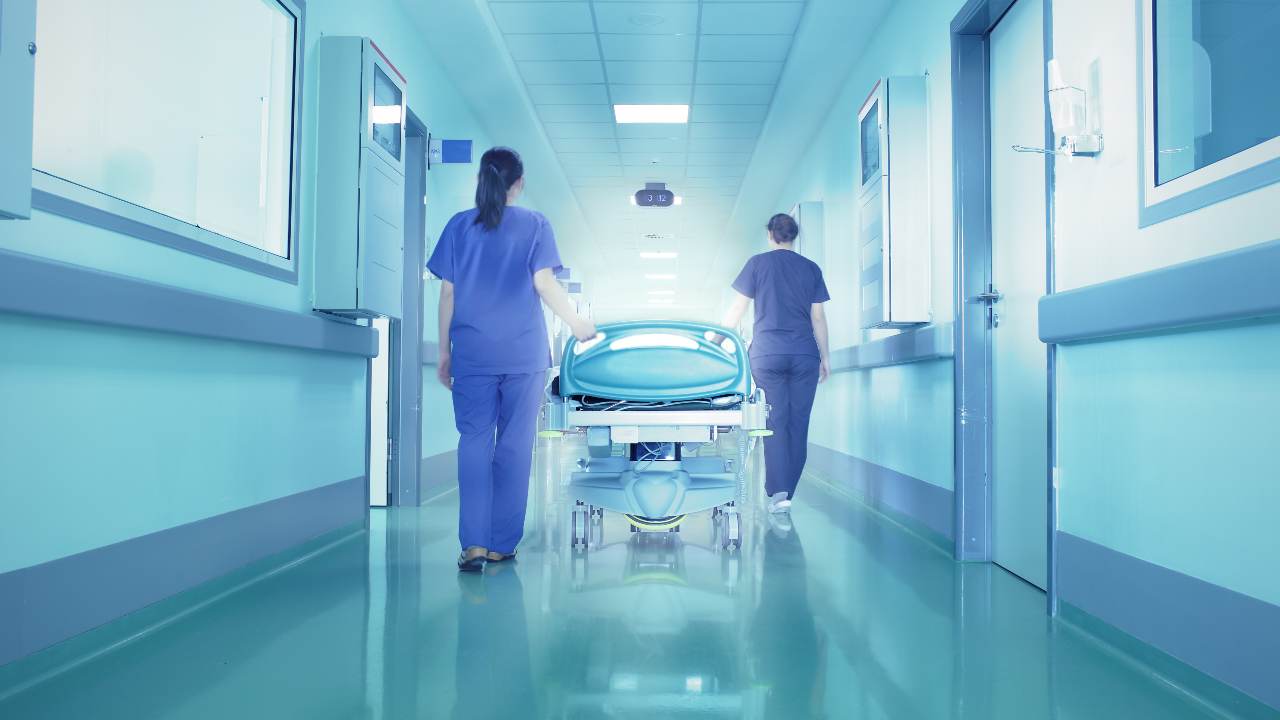 ¿Por qué hace tanto frío en los hospitales?