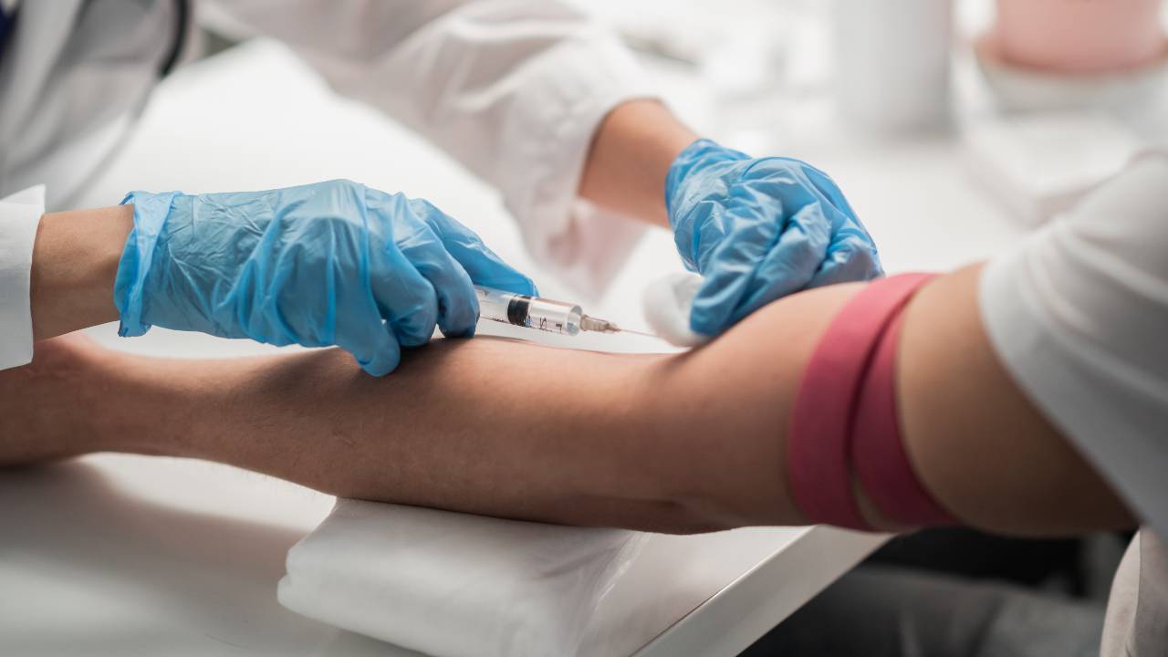 ¿Diagnostica el Alzheimer una muestra de sangre?