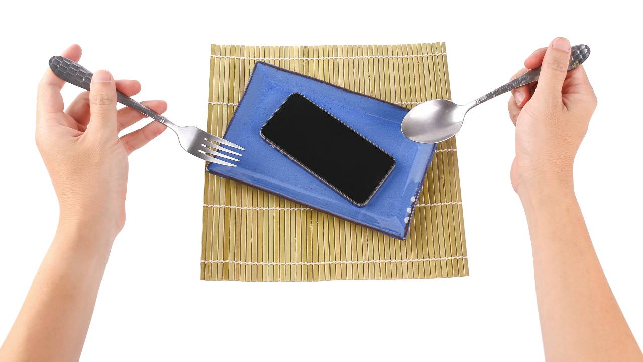 Redes sociales y anorexia: Una amenaza silenciosa para la familia