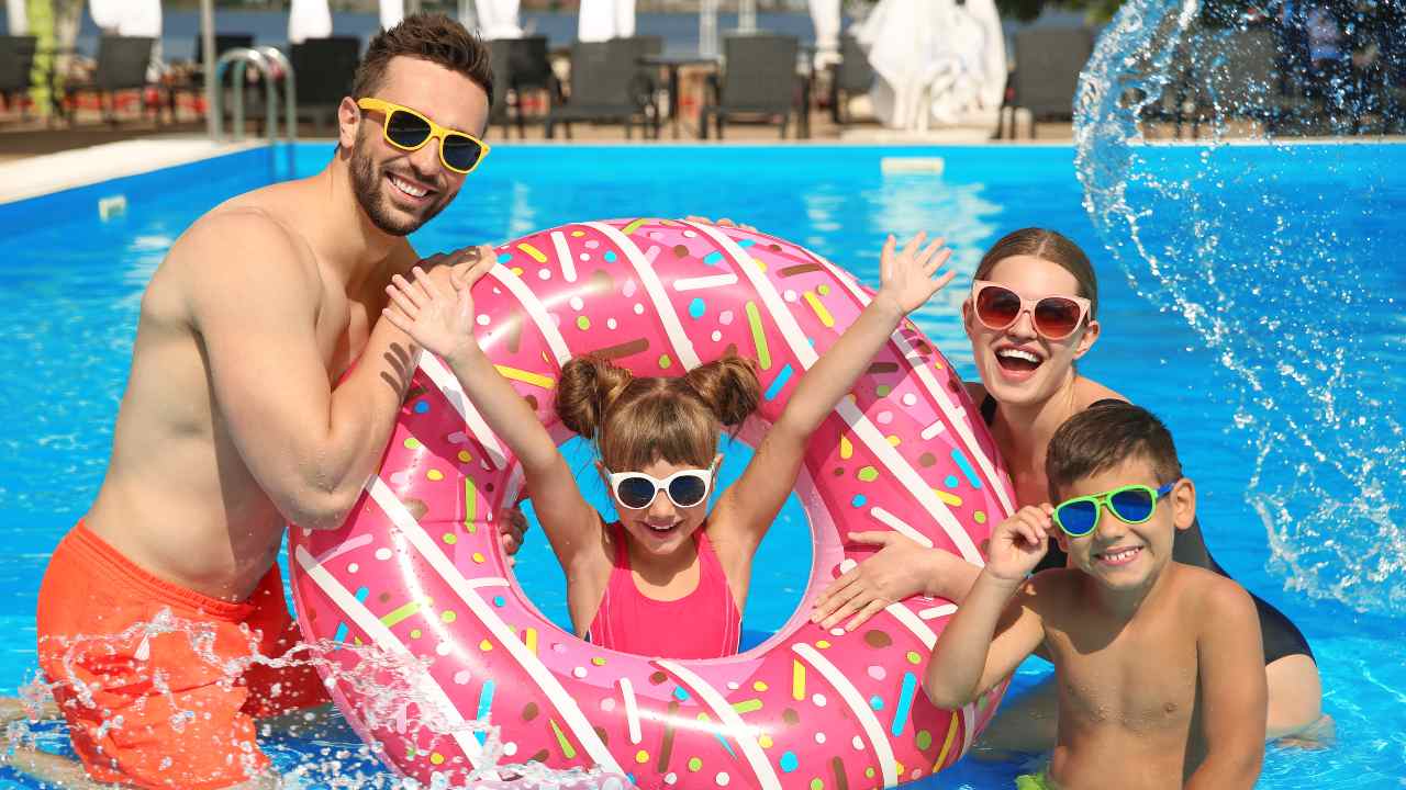 ¡Piscina / alberca segura y divertida para toda la familia!