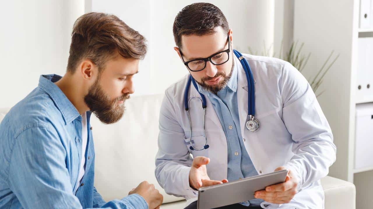 Vasectomía beneficios y riesgos en la salud masculina