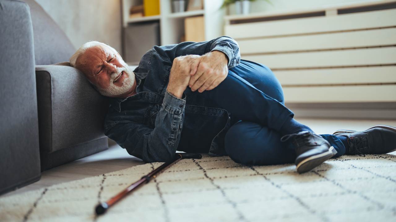 prevenir caídas adultos mayores