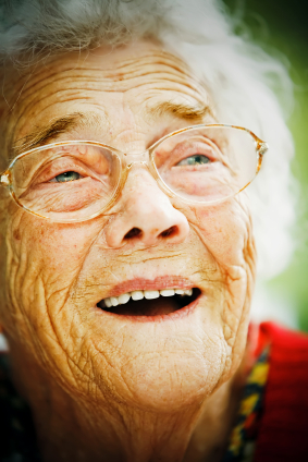 personas que viven más de 100 años