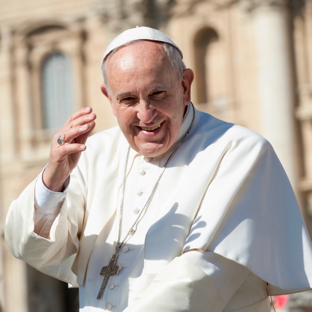 ¿Cómo se vive con un solo pulmón? Pregúntale al Papa Francisco…