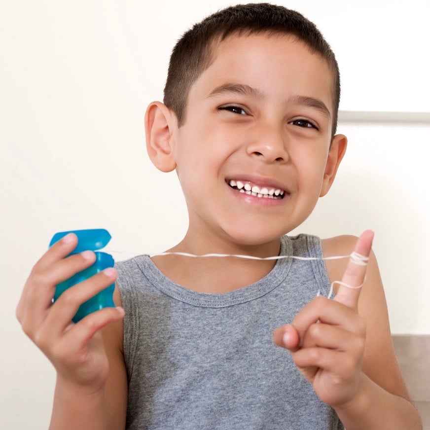 Qué es la gingivitis y cómo evitarla desde la niñez